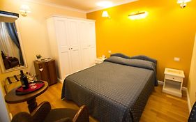 Flann O'Brien Rooms